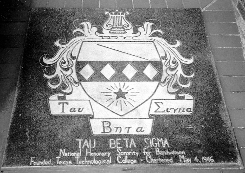 tau beta sigma art